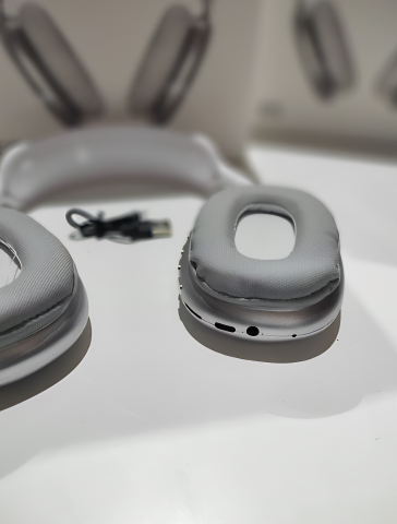 Auriculares PRO Max gris